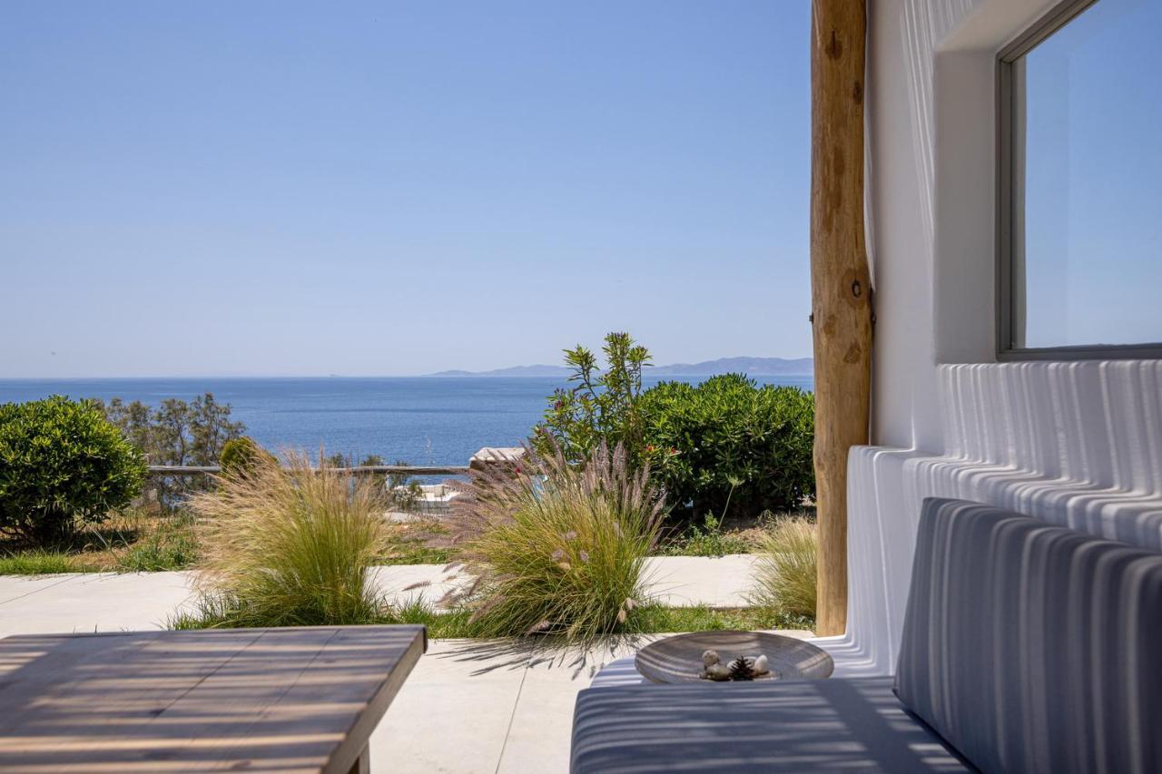 Big Blue Suites & Apartments Kionia Zewnętrze zdjęcie