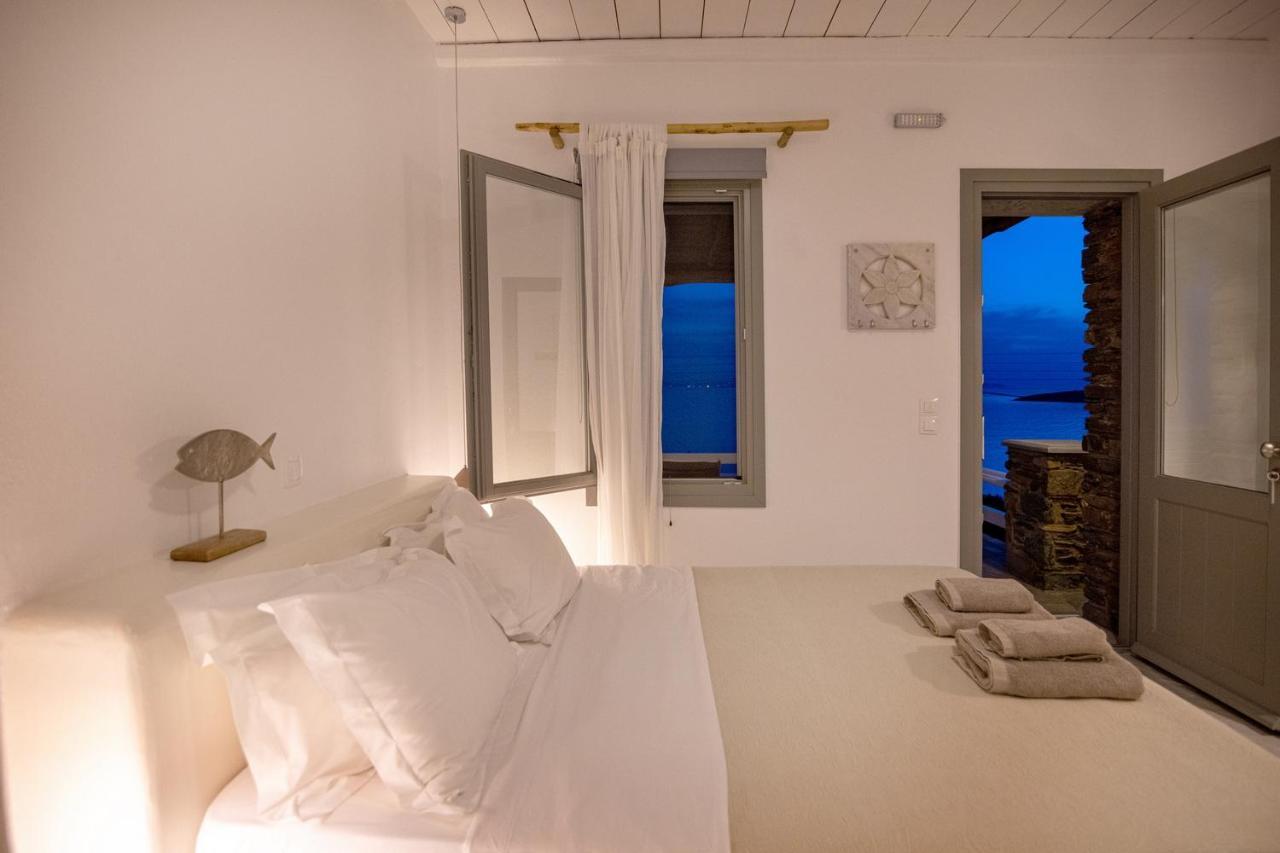 Big Blue Suites & Apartments Kionia Zewnętrze zdjęcie